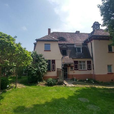 Historische Schule "Ferienwohnung Pauline" I&Ii Stobnitz Extérieur photo