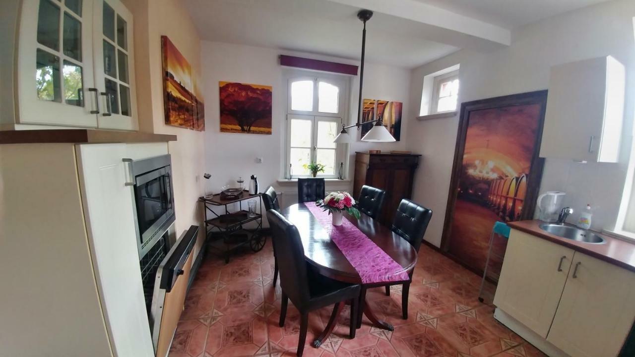 Historische Schule "Ferienwohnung Pauline" I&Ii Stobnitz Extérieur photo