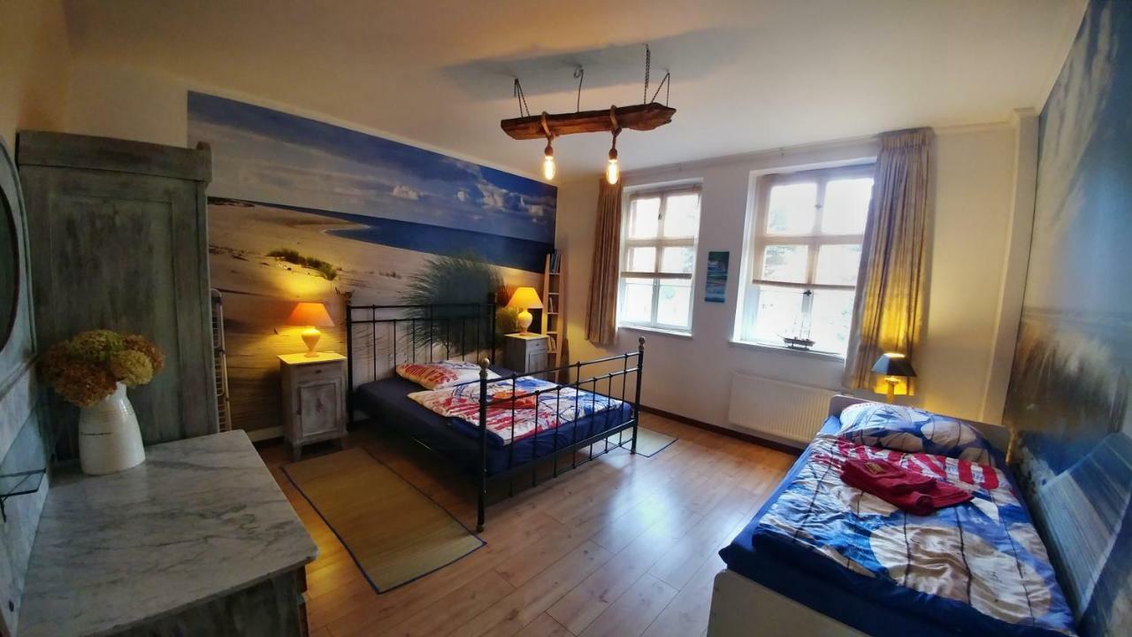 Historische Schule "Ferienwohnung Pauline" I&Ii Stobnitz Extérieur photo