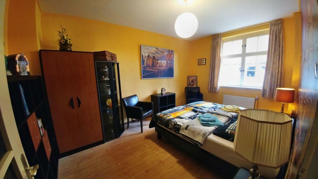 Historische Schule "Ferienwohnung Pauline" I&Ii Stobnitz Extérieur photo